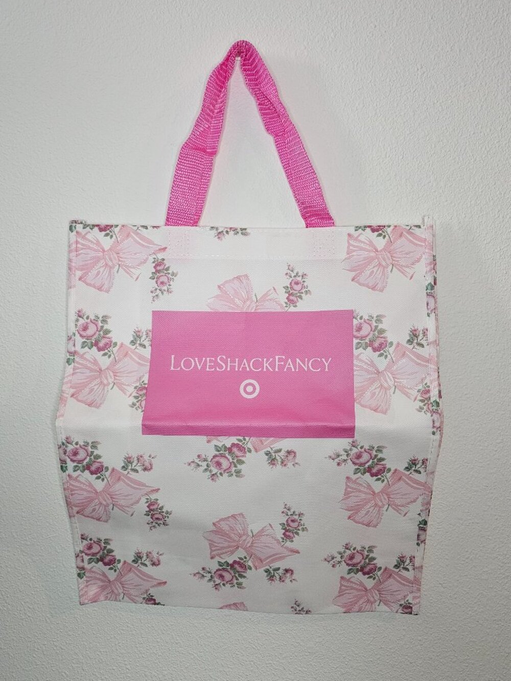 Love shack tote bag